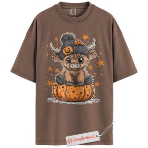 Cute Highland Cow Shirt, Spooky Pumpkin Cow Graphic Tee, Farm Animal Costume T-Shirt, Halloween Comfort Colors Shirt