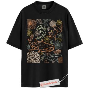 Shark Shirt, Floral Ocean Animal T-Shirt, Aesthetic Sea Life Graphic Tee, Gift for Marine Lovers, Nature-Inspired Comfort Colors Shirt