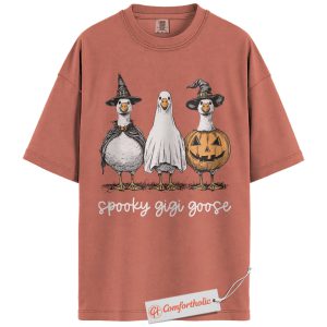 Spooky Gigi Goose Shirt, Funny Halloween Goose T-Shirt, Cute Pumpkin & Witch Costume Graphic Tee, Animal Lover Fall Gift, Grandma Comfort Colors Shirt