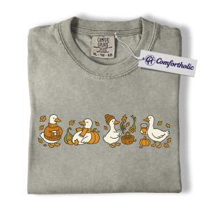 Goose Fall Shirt, Cute Autumn Duck T-Shirt, Pumpkin Coffee Cozy Graphic Tee, Funny Farm Animal Outfit, Goose Comfort Colors Shirt
