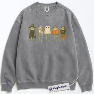 Alternative view of Halloween Frog Sweatshirt, Funny Witch Ghost Pumpkin Frog Sweatshirt, Cute Spooky Animal Graphic Sweatshirt, Amphibian Lover Fall Gift, Comfort Colors Sweatshirt