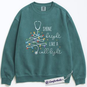 Call Light Shines Bright Sweatshirt, Funny Nurse Christmas Crewneck, Cute Medical Worker Graphic Sweatshirt, Holiday Gift for Nurses & Healthcare Professionals, Christmas Comfort Colors Sweatshirt