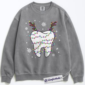 Tooth Christmas Sweatshirt, Funny Dentist Holiday Pullover, Cute Dental Hygienist Graphic Sweatshirt, Christmas Gift for Dental Assistants, Christmas Comfort Colors Sweatshirt