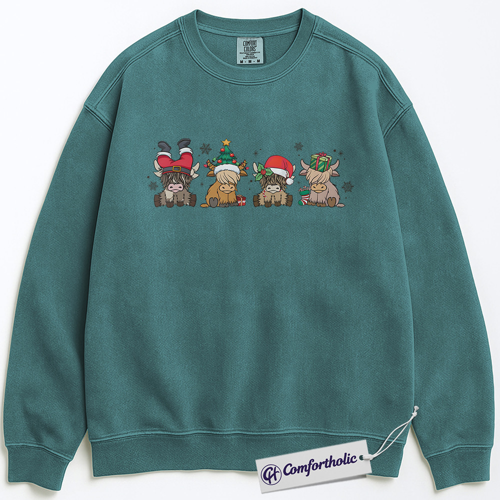 Highland Cow Christmas Sweatshirt, Cute Holiday Cow Pullover, Funny Santa Hat Graphic Sweatshirt, Farm Animal Winter Gift, Christmas Comfort Colors Sweatshirt - Image 5