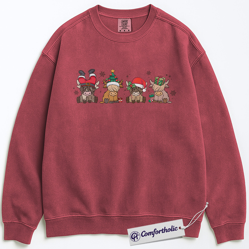 Highland Cow Christmas Sweatshirt, Cute Holiday Cow Pullover, Funny Santa Hat Graphic Sweatshirt, Farm Animal Winter Gift, Christmas Comfort Colors Sweatshirt - Image 6