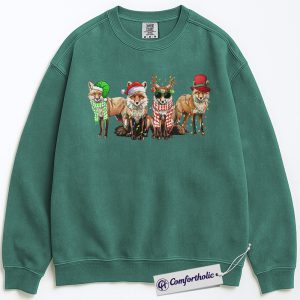 Christmas Fox Sweatshirt, Funny Animal Holiday Pullover, Cute Wildlife Lover Graphic Crewneck, Festive Gift for Fox Lovers, Christmas Comfort Colors Sweatshirt