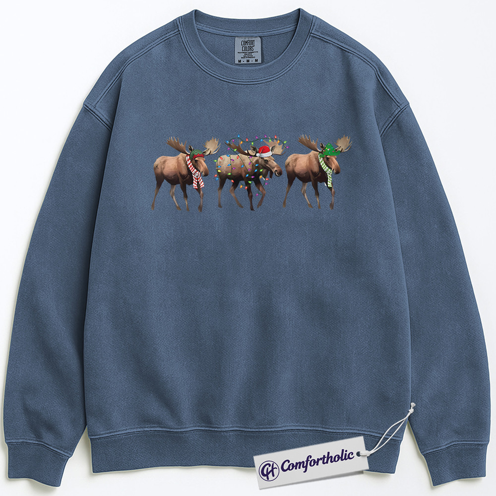 Funny Moose Christmas Sweatshirt, Cute Holiday Animal Pullover, Festive Lights and Santa Hat Graphic Crewneck, Christmas Gift for Animal Lovers, Christmas Comfort Colors Sweatshirt - Image 8