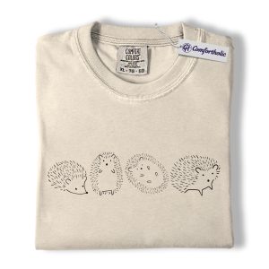 Hedgehog Shirt, Minimalist Cute Animal Graphic Tee, Aesthetic Line Art T-Shirt, Gift for Hedgehog and Animal Lovers, Comfort Colors Shirt