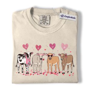 Valentine Cow Shirt, Cute Love Cow Lover Graphic Tee, Farm Animal T-Shirt, Pastel Heart Aesthetic Gift for Country Girls & Ranch Lovers, Comfort Colors Shirt