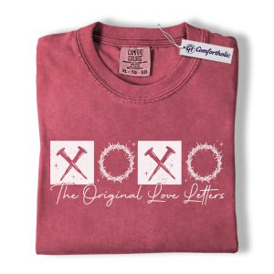 XOXO Jesus Nails Crown of Thorns Shirt, Christian Valentine Graphic Tee, Faith Good Friday T-Shirt, Valentine Gift for Couples & Believers, Comfort Colors Shirt