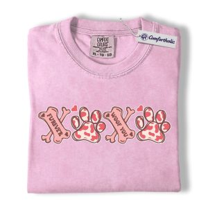 Valentine Dog Lover Shirt, Cute Paw Print Graphic Tee, Funny Dog Mom T-Shirt, Gift for Dog Moms & Pet Lovers, Comfort Colors Shirt