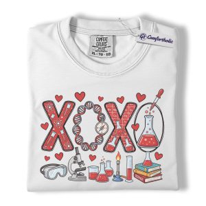 Alternative view of XOXO Chemistry Shirt, Cute Science Lab Valentine Graphic Tee, Chemistry Teacher T-Shirt, Valentine’s Day Gift for Science Teachers, Comfort Colors Shirt
