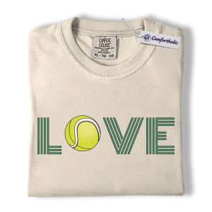 Tennis Love Shirt, Minimalist Sports Mom Graphic Tee, Tennis Player T-Shirt, Gift for Tennis Lovers, Comfort Colors Shirt