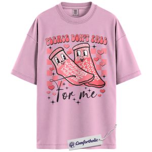 Funny Valentine Shirt, Please Don’t Fall For Me Graphic T-Shirt, Cute Love Pun Tee, Valentine Gift for Her, Comfort Colors Shirt