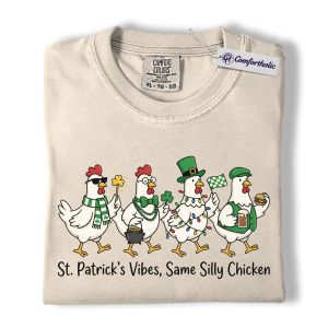 St Patrick’s Day Chicken Shirt, Funny Irish Farm Animal Graphic Tee, St Paddy’s Day Party T-Shirt, Gift for Chicken Lovers, Comfort Colors Shirt