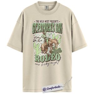 St Patricks Day Rodeo Shirt, Western Cowboy Graphic Tee, Lucky Cowgirl T-Shirt, Gift for Cowgirls & Rodeo Fans, Comfort Colors Shirt