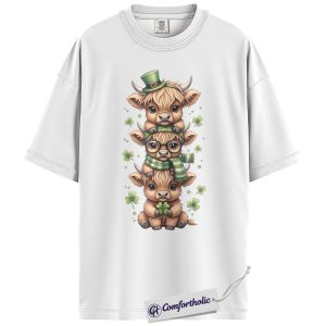 Alternative view of St Patrick’s Day Highland Cow Shirt, Cute Clover Farm Animal Graphic Tee, Irish Cow Lover T-Shirt, Funny St Paddy’s Day Gift for Women, Comfort Colors Shirt