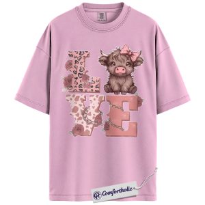 Cute Highland Cow Love Shirt, Pink Western Valentine Graphic Tee, Cow Lover Farm Animal T-Shirt, Valentine’s Day Gift for Women & Cowgirls, Comfort Colors Shirt