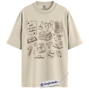 Book Lover Shirt, Just One More Chapter Graphic Tee, Cozy Reading Aesthetic T-Shirt, Gift for Readers & Bookworms, Comfort Colors Shirt