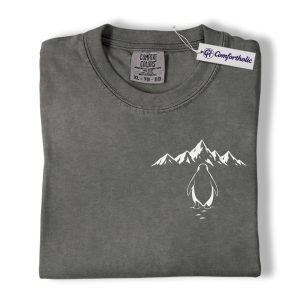 Penguin Shirt, Minimalist Mountain Penguin Graphic Tee, Cute Winter Animal T-Shirt, Cozy Gift for Penguin Lovers, Comfort Colors Shirt