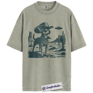 Chihuahua Shirt, Cowboy Chihuahua UFO Desert Graphic Tee, Western Dog Lover T-Shirt, Funny Alien Gift for Chihuahua Moms, Comfort Colors Shirt