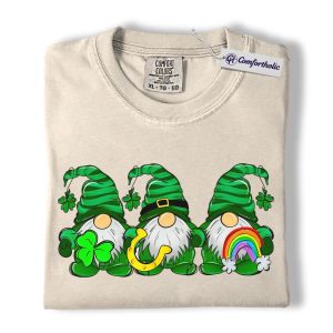 St Patrick’s Day Gnome Shirt, Lucky Shamrock Rainbow Graphic Tee, Irish Gnomes T-Shirt, Cute Gift for Women, Comfort Colors Shirt