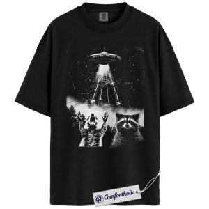 Alien Raccoon Shirt, Vintage UFO Abduction Graphic Tee, Funny Trash Panda T-Shirt, Gift for Raccoon Lovers, Comfort Colors Shirt