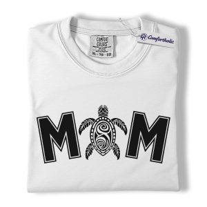 Alternative view of Sea Turtle Mom Shirt, MOM Turtle Graphic Tee, Ocean Lover T-Shirt for Women, Mother’s Day Gift for Mom, Comfort Colors Shirt