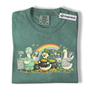 St Patrick's Day Radiology Shirt, Cute Lucky Duck Leprechaun Graphic Tee, X Ray Tech Radiologic Technologist T-Shirt, Irish Holiday Gift for Radiology Staff, Comfort Colors Shirt